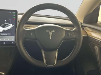 Tesla Model 3 Standard Range Plus Saloon 4dr Electric Auto RWD (241 bhp)