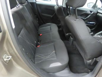 Peugeot 208 1.2 e-VTi PureTech Active EGC Euro 6 (s/s) 5dr