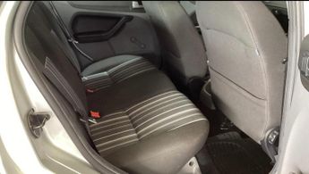 Ford Focus 1.6 Style 5dr