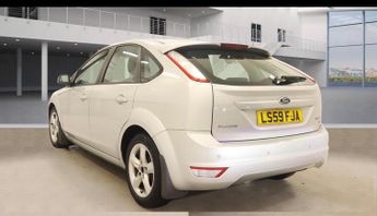 Ford Focus 1.6 Zetec 5dr
