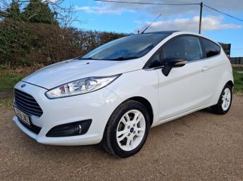 Ford Fiesta 1.25 Zetec White Edition Euro 6 3dr