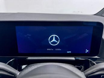 Mercedes-Benz GLA 1.3 GLA200h MHEV AMG Line (Executive) SUV 5dr Petrol Hybrid 7G-D
