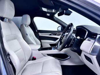 Jaguar F-PACE 2.0 D200 MHEV R-Dynamic S SUV 5dr Diesel Auto AWD Euro 6 (s/s) (