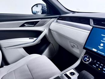 Jaguar F-PACE 2.0 D200 MHEV R-Dynamic S SUV 5dr Diesel Auto AWD Euro 6 (s/s) (