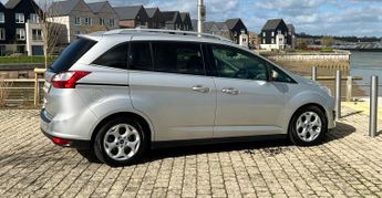 Ford Grand C-Max 2.0 TDCi Zetec Powershift Euro 5 5dr