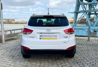 Hyundai ix35 2.0 CRDi Premium Auto 4WD Euro 5 5dr