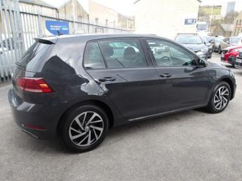 Volkswagen Golf 2.0 TDI Match Edition DSG Euro 6 (s/s) 5dr