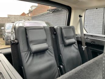 Land Rover Discovery 4 3.0 SD V6 HSE Auto 4WD Euro 5 (s/s) 5dr