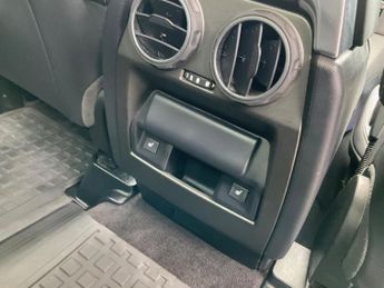 Land Rover Discovery 4 3.0 SD V6 HSE Auto 4WD Euro 5 (s/s) 5dr