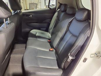 Nissan Leaf 30kWh Tekna Auto 5dr