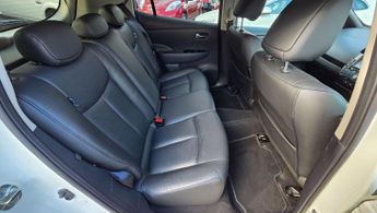 Nissan Leaf 30kWh Tekna Auto 5dr