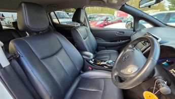 Nissan Leaf 30kWh Tekna Auto 5dr