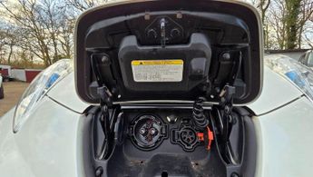 Nissan Leaf 30kWh Tekna Auto 5dr