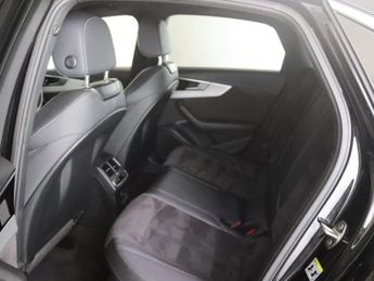 Audi A4 2.0 TDI 35 S line S Tronic Euro 6 (s/s) 4dr