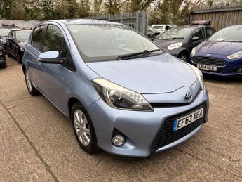 Toyota Yaris 1.5 VVT-h Icon Plus CVT Euro 5 5dr
