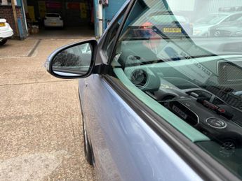 Toyota Yaris 1.5 VVT-h Icon Plus CVT Euro 5 5dr