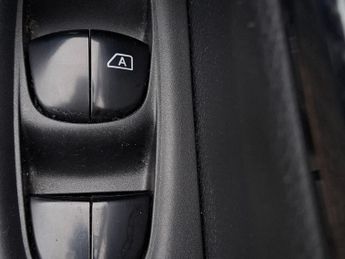 Nissan X-Trail 2.0 dCi Tekna XTRON 4WD Euro 6 (s/s) 5dr