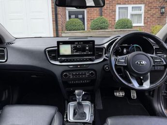 Kia XCeed 1.6 GDi 8.9kWh First Edition DCT Euro 6 (s/s) 5dr