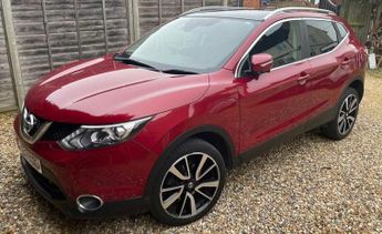 Nissan Qashqai 1.6 DIG-T Tekna 2WD Euro 6 (s/s) 5dr