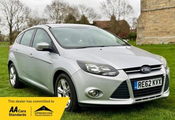 Ford Focus 1.6 Zetec Powershift Euro 5 5dr