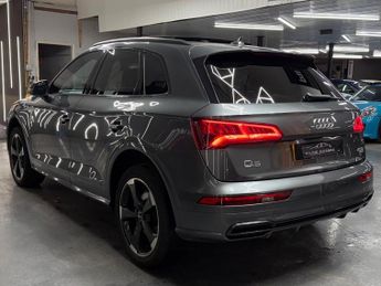 Audi Q5 2.0 TDI 40 Black Edition S Tronic quattro Euro 6 (s/s) 5dr