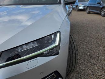 Skoda Superb 2.0 TDI SE L DSG Euro 6 (s/s) 5dr