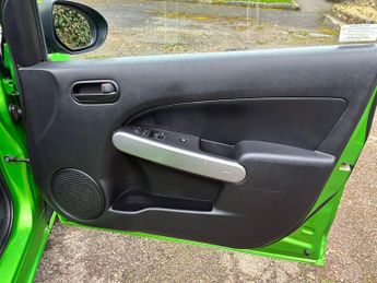 Mazda Mazda2 1.3 TS Euro 5 5dr (a/c)