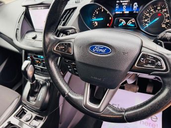 Ford Kuga 2.0 TDCi Titanium Powershift AWD Euro 6 (s/s) 5dr