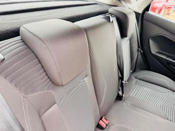 Ford Fiesta 1.0T EcoBoost Zetec Powershift Euro 6 5dr