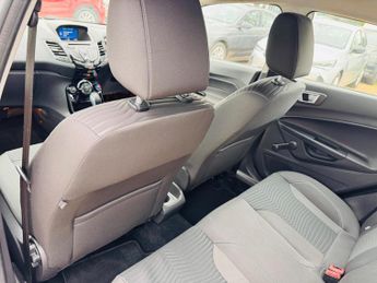 Ford Fiesta 1.0T EcoBoost Zetec Powershift Euro 6 5dr