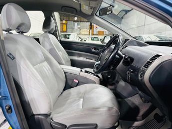 Toyota Prius 1.5 T Spirit CVT 5dr