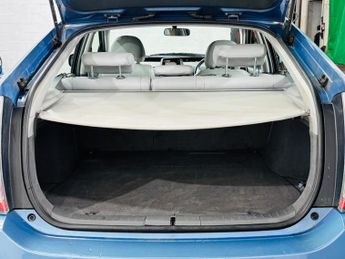 Toyota Prius 1.5 T Spirit CVT 5dr