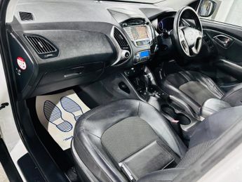 Hyundai ix35 2.0 CRDi Premium Auto 4WD Euro 5 5dr