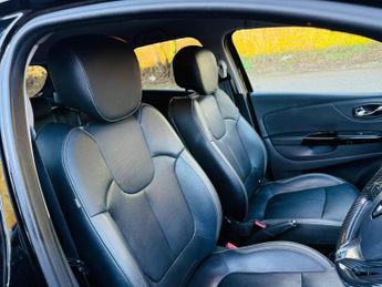 Renault Captur 1.5 dCi ENERGY Signature Nav Auto Euro 6 (s/s) 5dr