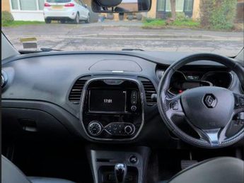 Renault Captur 1.5 dCi ENERGY Signature Nav Auto Euro 6 (s/s) 5dr