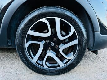 Renault Captur 1.5 dCi ENERGY Signature Nav Auto Euro 6 (s/s) 5dr