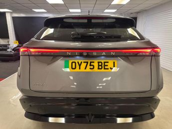 Nissan ARIYA 87kWh Engage Auto 5dr 22kW Charger