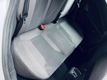 Ford Fiesta 1.0T EcoBoost Zetec Powershift Euro 6 5dr