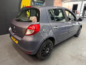 Renault Clio 1.2 Expression Euro 5 5dr