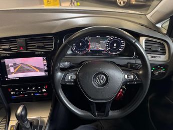 Volkswagen Golf 1.6 TDI BlueMotion Tech Match Edition DSG Euro 6 (s/s) 5dr