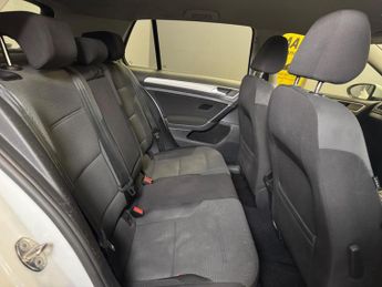 Volkswagen Golf 1.6 TDI BlueMotion Tech Match Edition DSG Euro 6 (s/s) 5dr