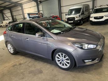 Ford Focus 1.5 TDCi Titanium Hatchback 5dr Diesel Manual Euro 6 (s/s) (120 