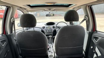 Toyota Yaris 1.3 VVT-i 16v CDX 5dr