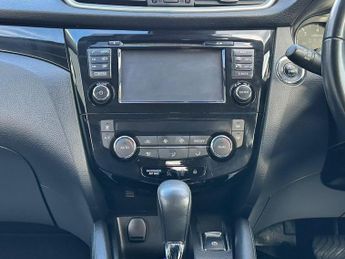 Nissan Qashqai 1.2 DIG-T N-Connecta SUV 5dr Petrol XTRON 2WD Euro 6 (s/s) (115 