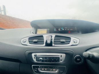Renault Grand Scenic 1.5 dCi Dynamique Nav Euro 6 (s/s) 5dr