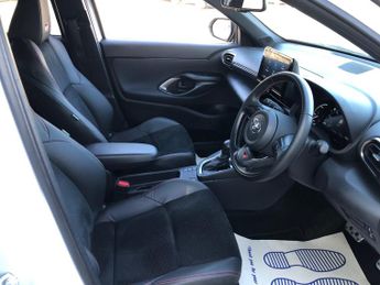 Toyota Yaris Cross 1.5 VVT-h GR SPORT E-CVT Euro 6 (s/s) 5dr