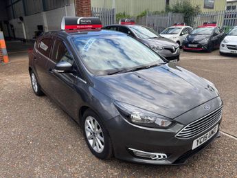 Ford Focus 1.6 Titanium Powershift Euro 6 5dr