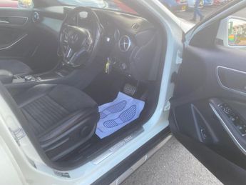 Mercedes-Benz GLA 2.1 GLA200 CDI AMG Line 7G-DCT Euro 6 (s/s) 5dr