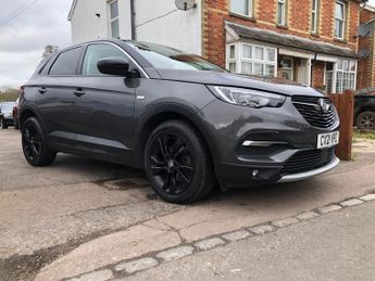 Vauxhall Grandland 1.2 Turbo SRi Nav Euro 6 (s/s) 5dr