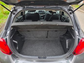 Toyota Yaris 1.5 VVT-h Icon E-CVT Euro 6 5dr